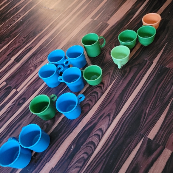 Fiestaware  mugs and teacups 🍵  $8 teacups  $12 mug.  Variety of colors - Picture 10 of 10
